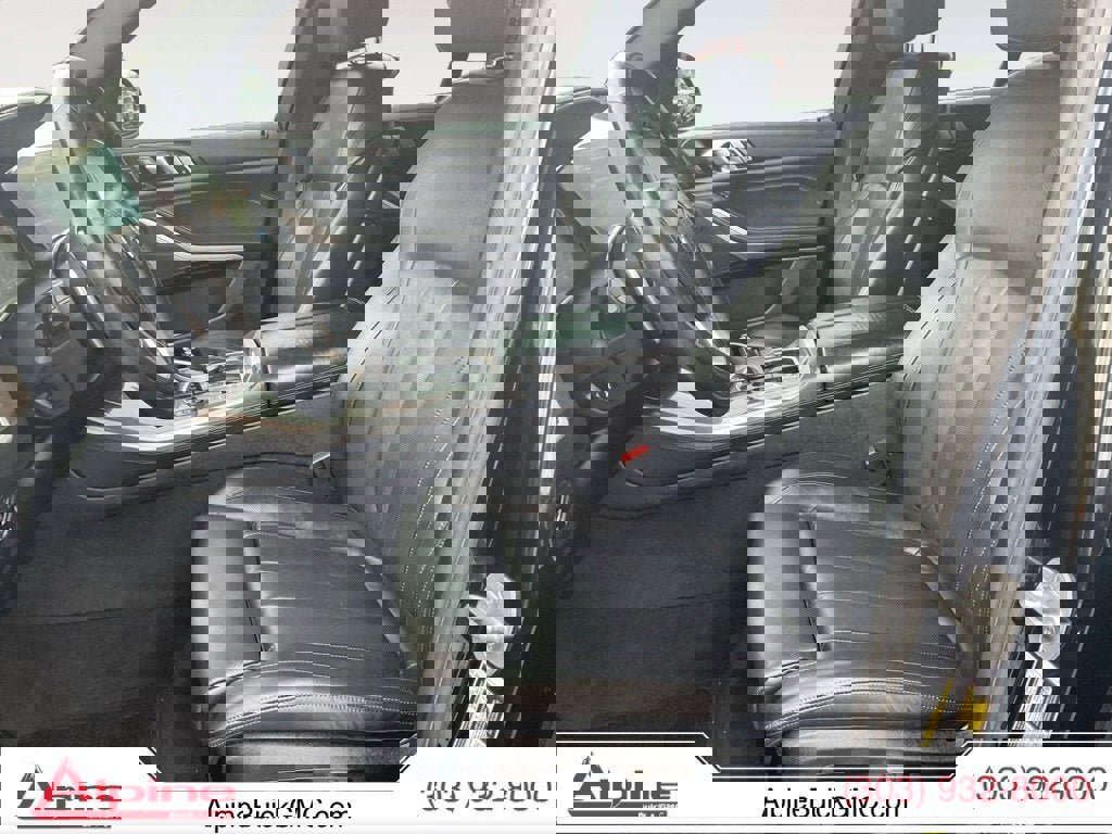 Used 2022 BMW X5 xDrive40i w/ Luxury Seating Package image 9