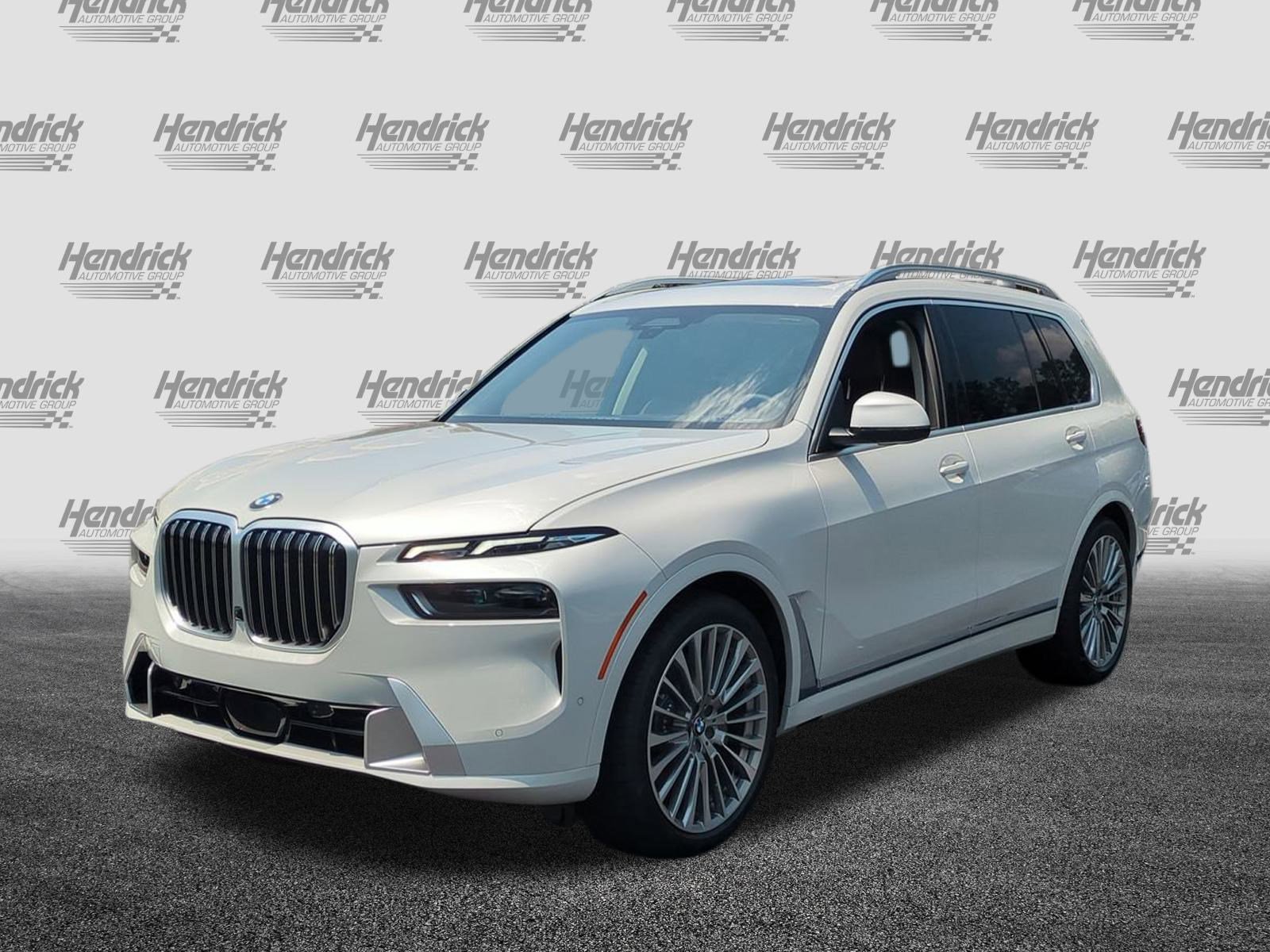 Used 2026 BMW X7 xDrive40i image 5
