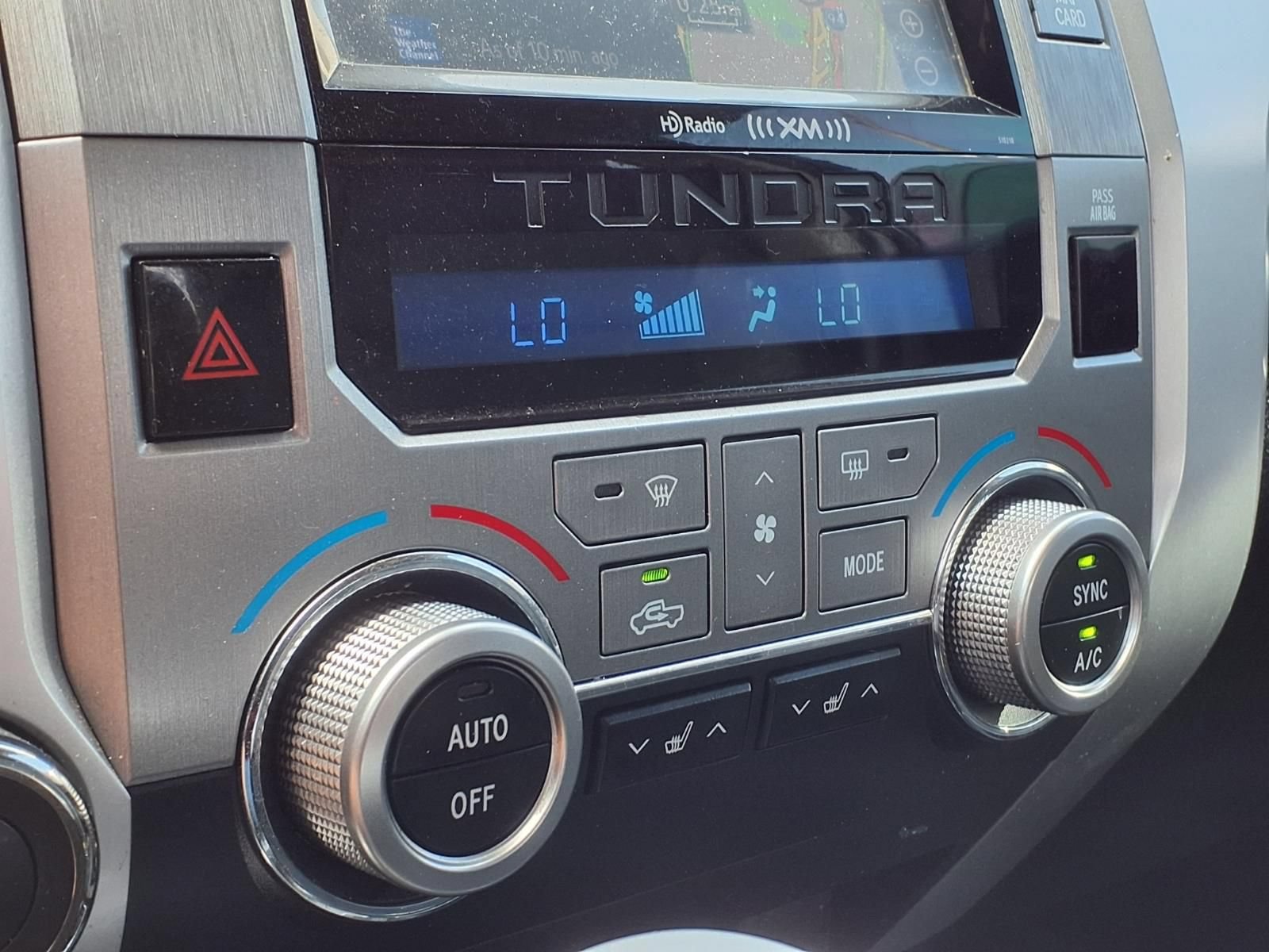 Used 2018 Toyota Tundra Limited w/ Limited Premium Package AWD/4WD image 22