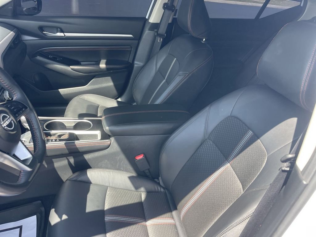 Used 2023 Nissan Altima 2.5 SR image 17