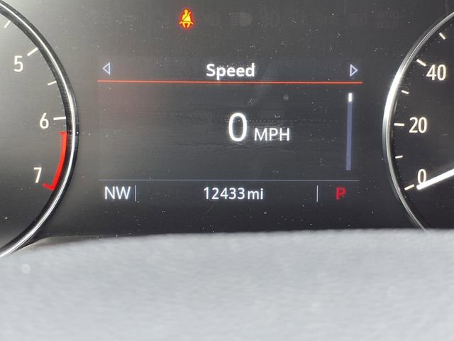 Used 2023 Buick Envision Preferred image 18