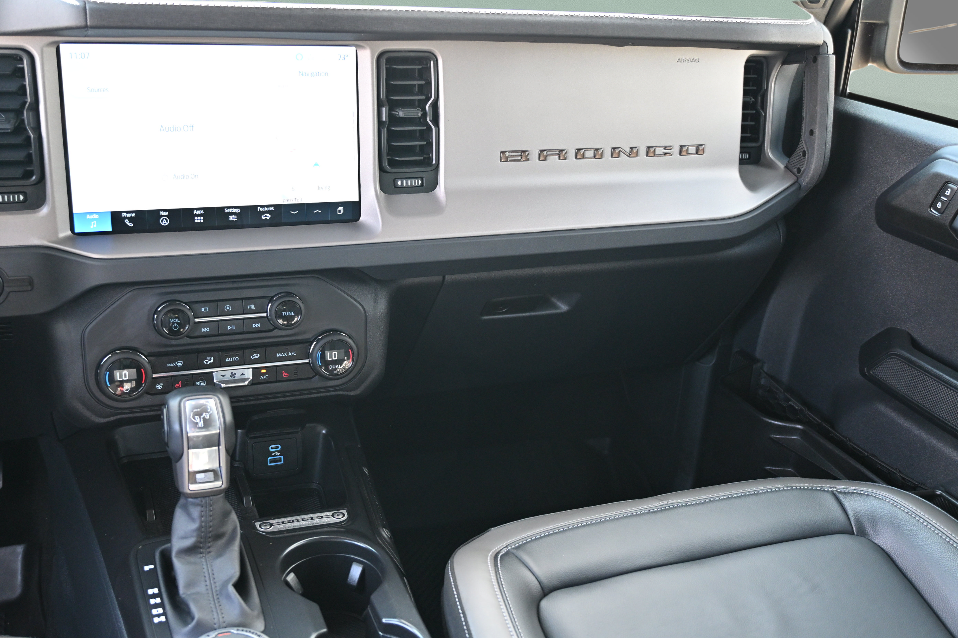 Used 2025 Ford Bronco Outer Banks AWD/4WD image 11