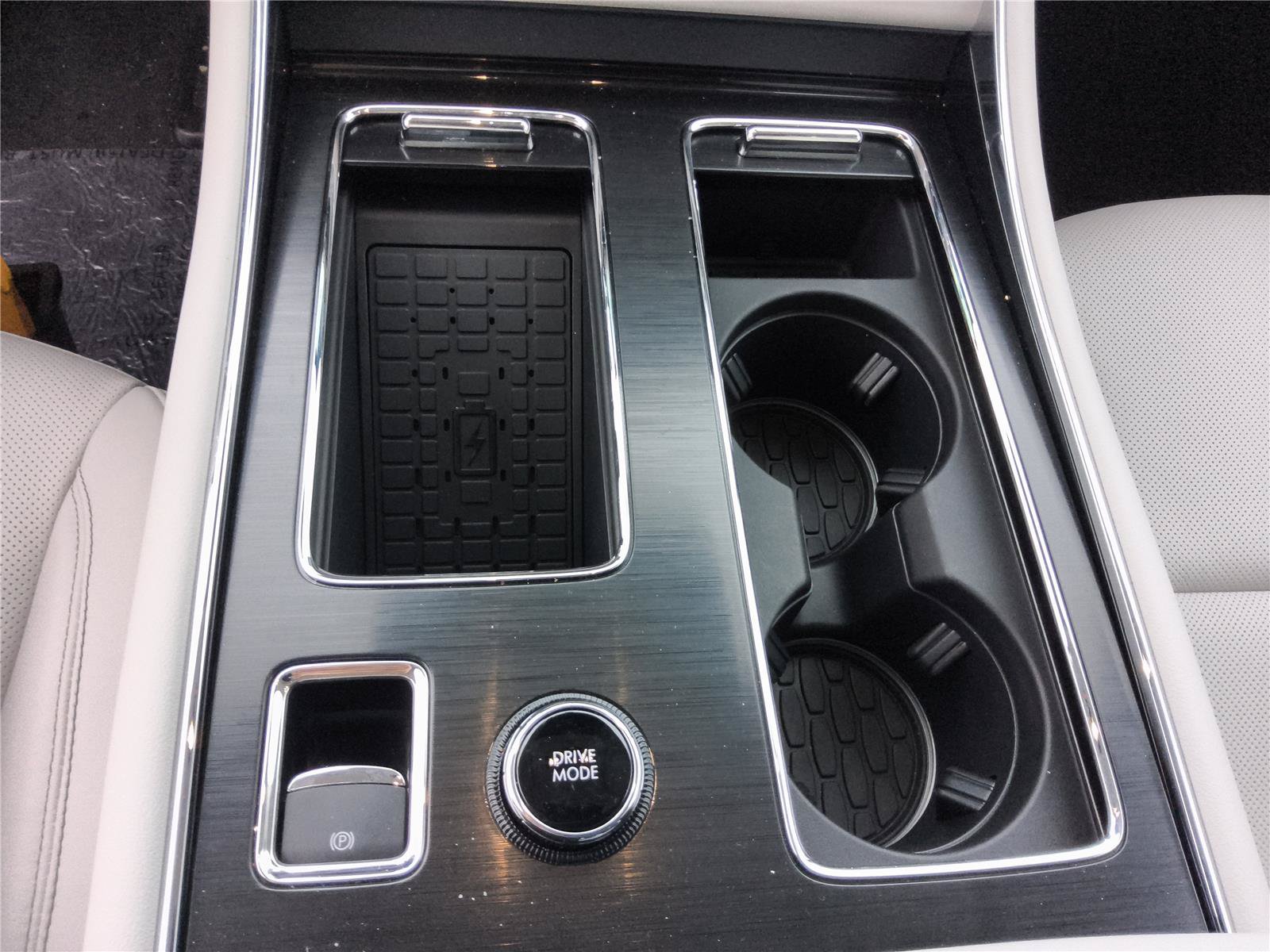 New 2027 Lincoln Aviator Reserve w/ Jet Appearance Package RWD image 19