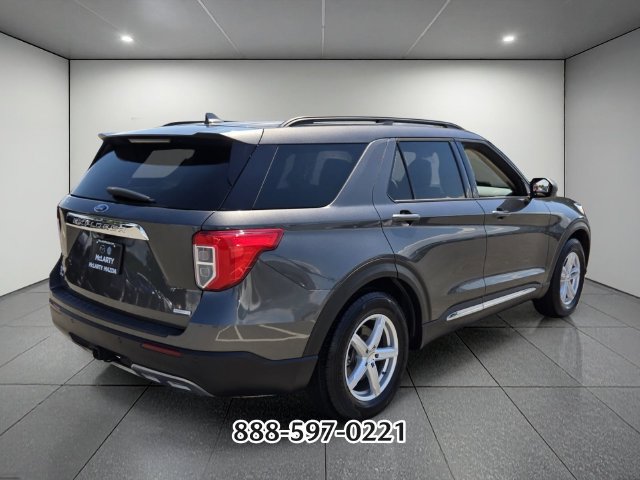 Certified 2020 Ford Explorer XLT w/ Equipment Group 202A RWD image 5