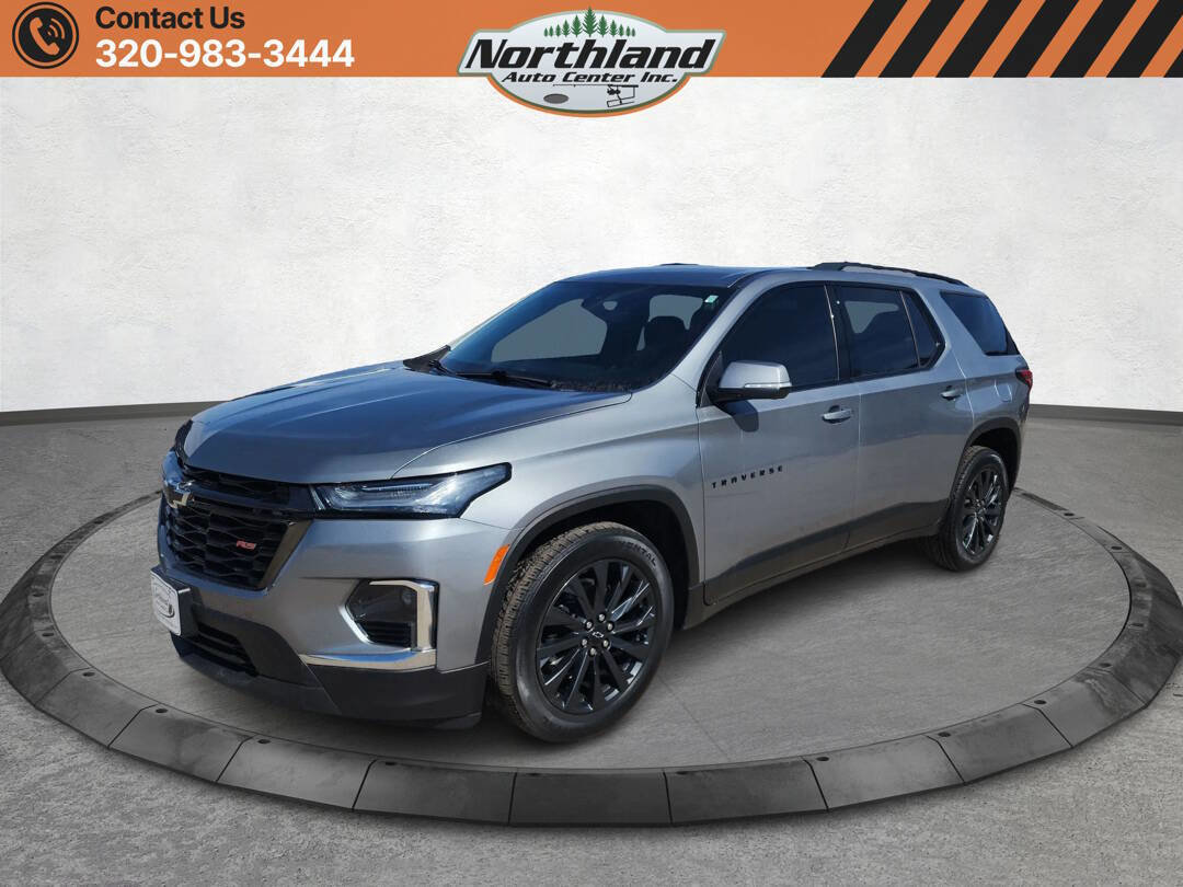 Used 2023 Chevrolet Traverse RS AWD/4WD image 1