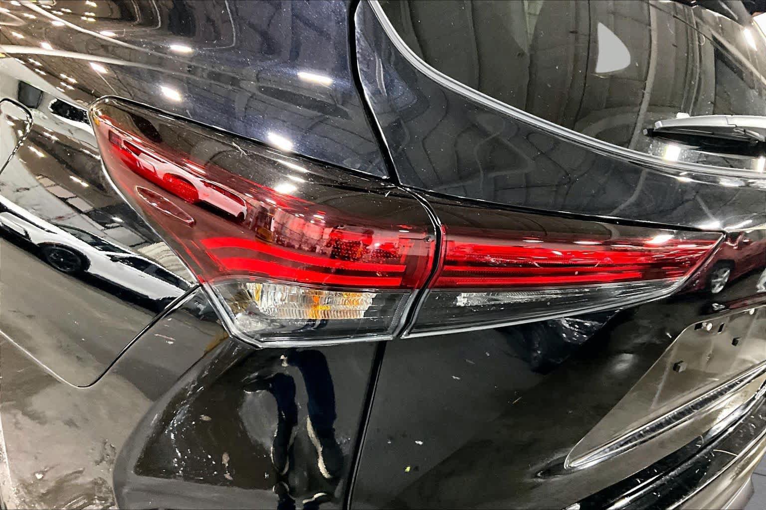 Used 2026 Toyota Highlander XLE AWD/4WD image 29