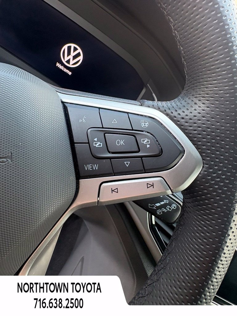 Used 2021 Volkswagen Atlas Cross Sport SEL Premium R-Line AWD/4WD image 11