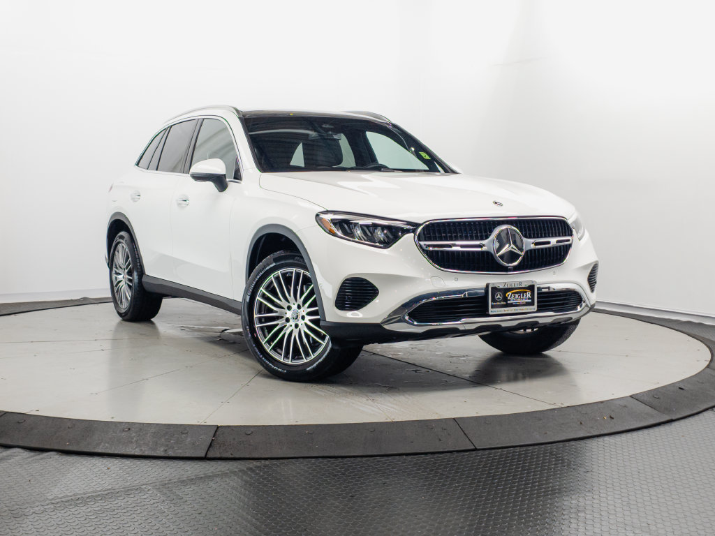 Certified 2026 Mercedes-Benz GLC 300 4MATIC image 1