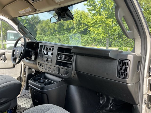 Certified 2024 Chevrolet Express 2500 Extended RWD image 29