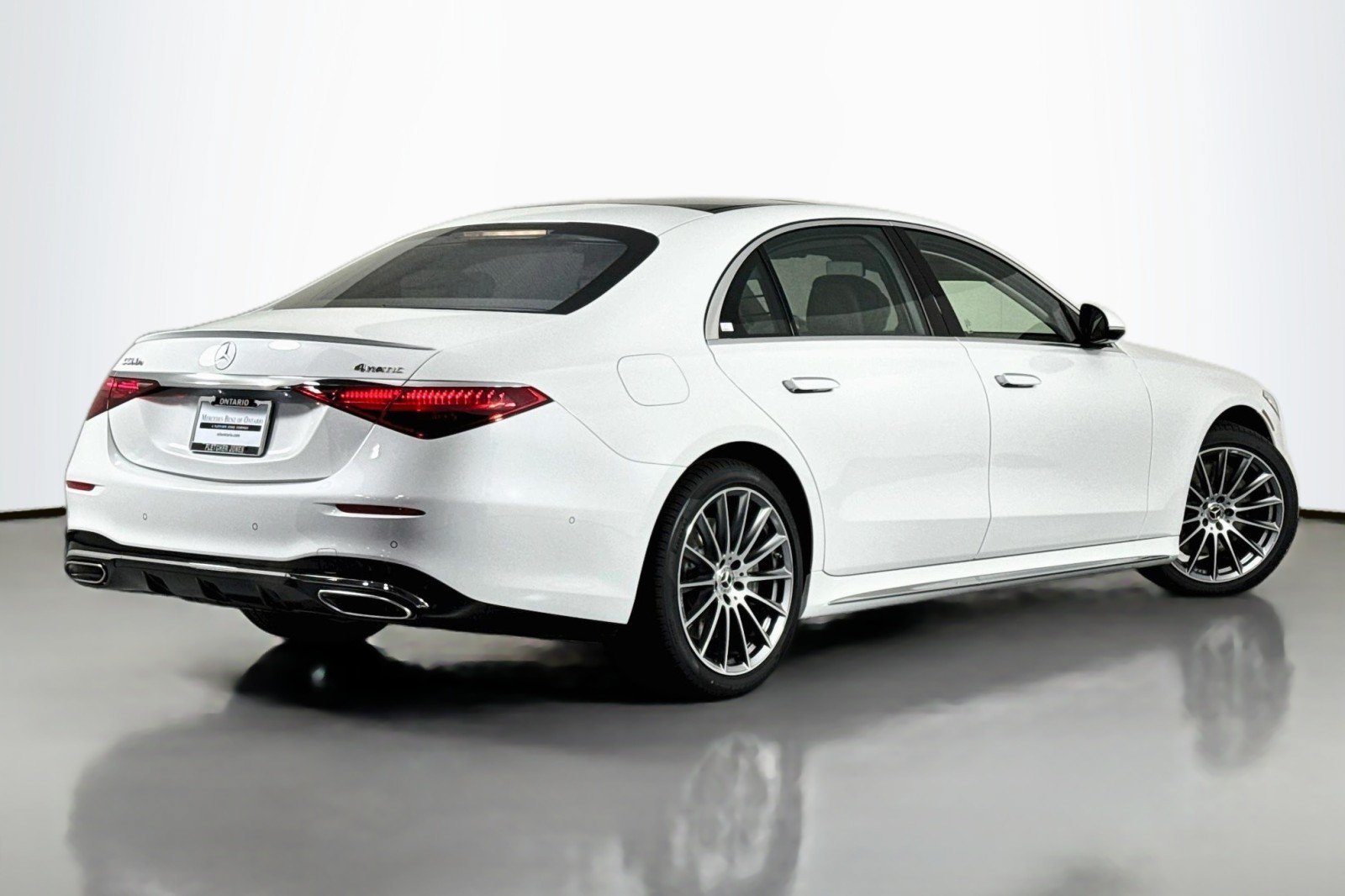 New 2026 Mercedes-Benz S 580e 4MATIC Sedan image 11