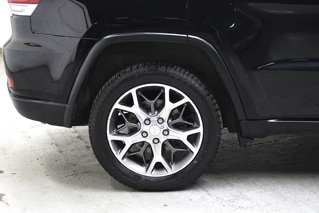 Certified 2021 Jeep Grand Cherokee Limited w/ Luxury Group II AWD/4WD image 39