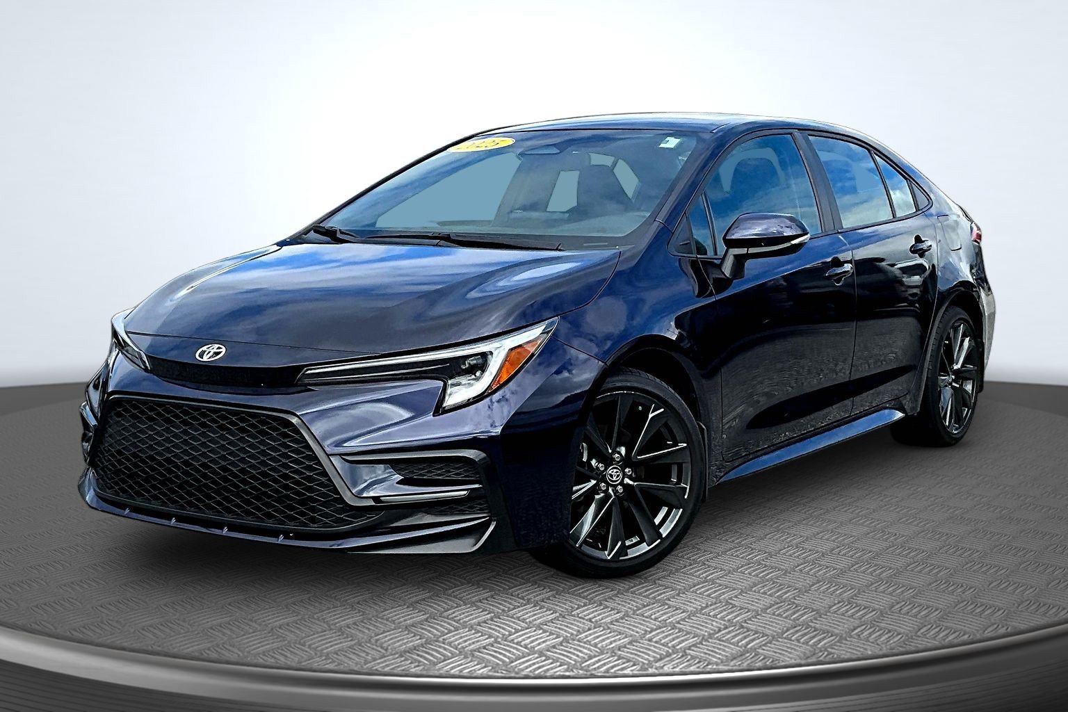 Used 2025 Toyota Corolla SE