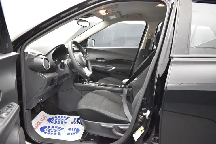 Used 2024 Nissan Kicks SV FWD image 14