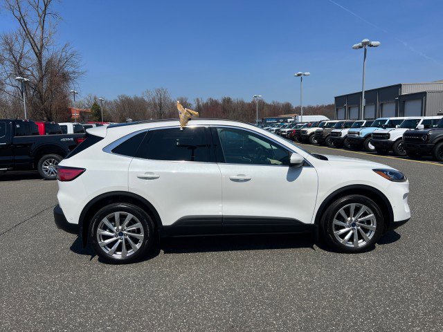 Used 2022 Ford Escape Titanium w/ Titanium Elite Package image 6