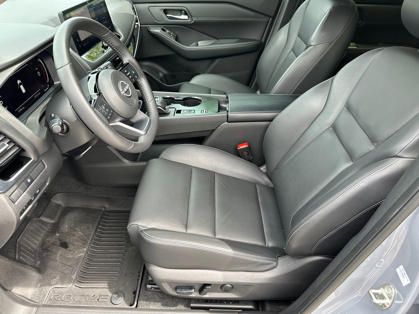 Certified 2024 Nissan Rogue SL FWD image 7