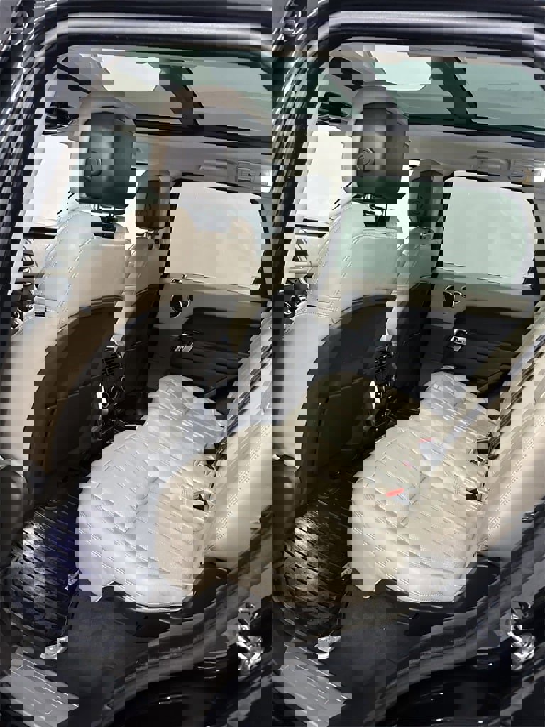 Used 2018 Land Rover Range Rover Sport HSE image 28