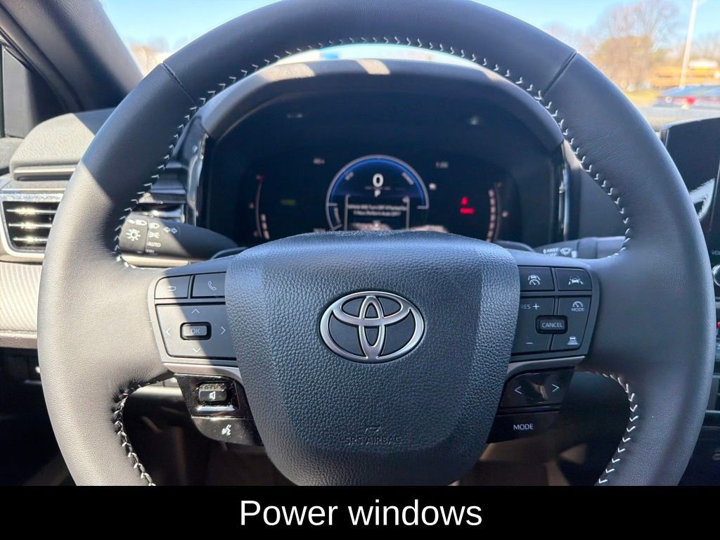 Used 2026 Toyota Camry SE w/ Convenience Package image 15