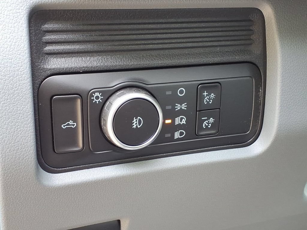 New 2026 Ford F250 XL w/ STX Appearance Package AWD/4WD image 18