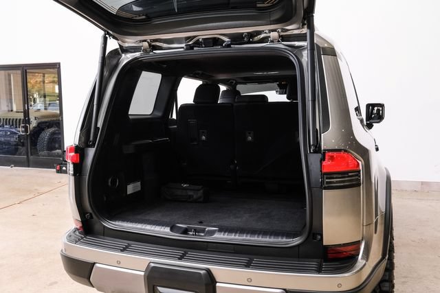 Used 2025 Lexus GX 550 AWD/4WD image 27