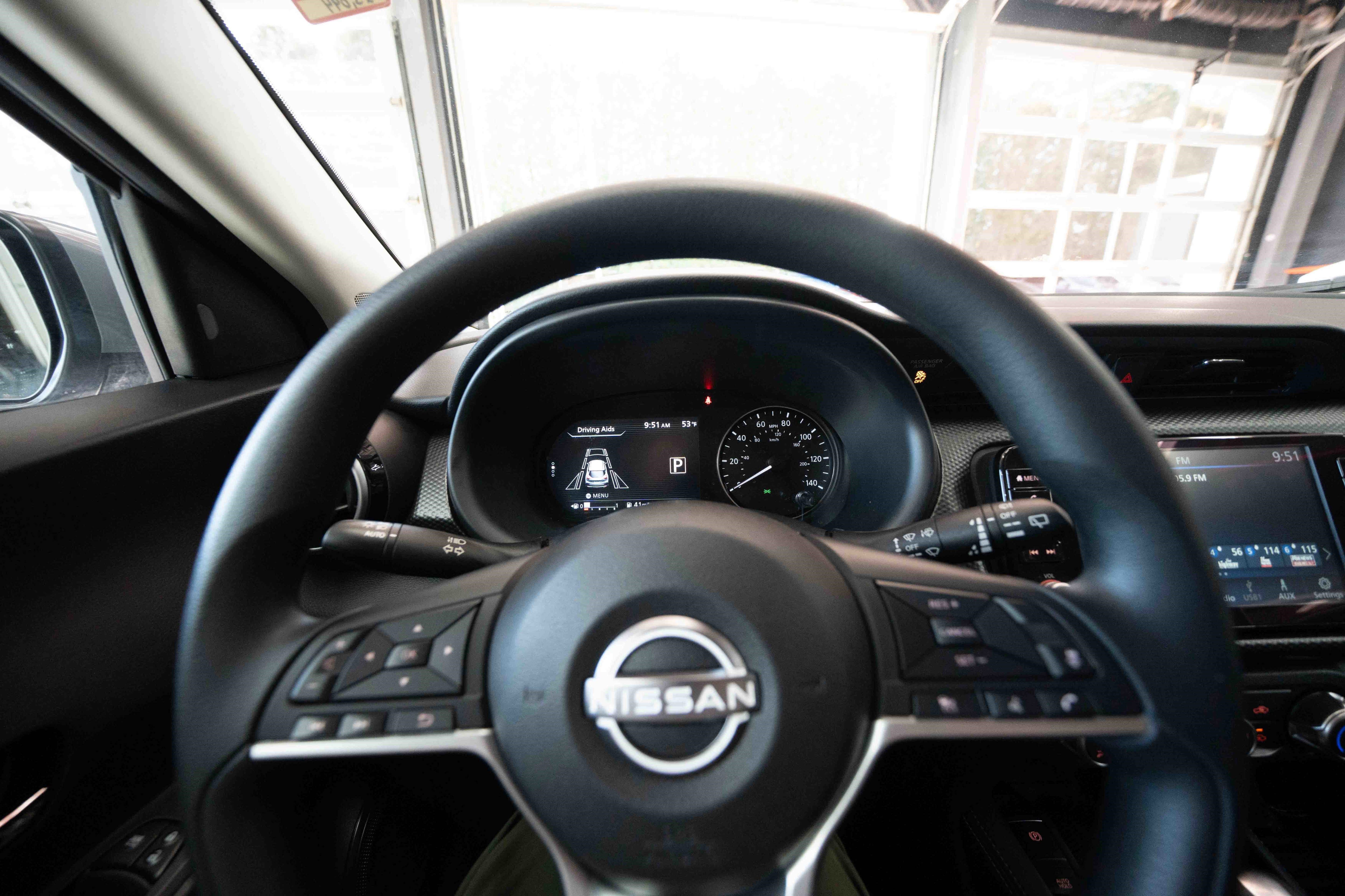 Used 2024 Nissan Kicks SV image 15