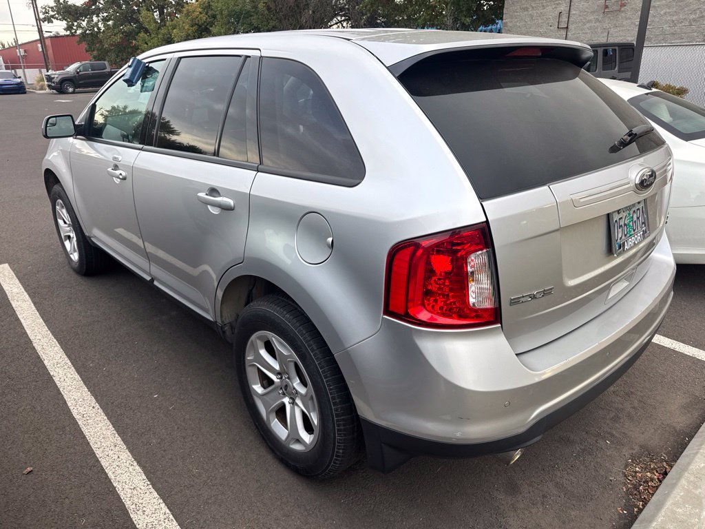 Used 2013 Ford Edge SEL AWD/4WD image 2
