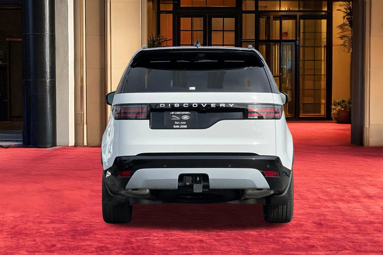 New 2026 Land Rover Discovery Limited Edition AWD/4WD image 9