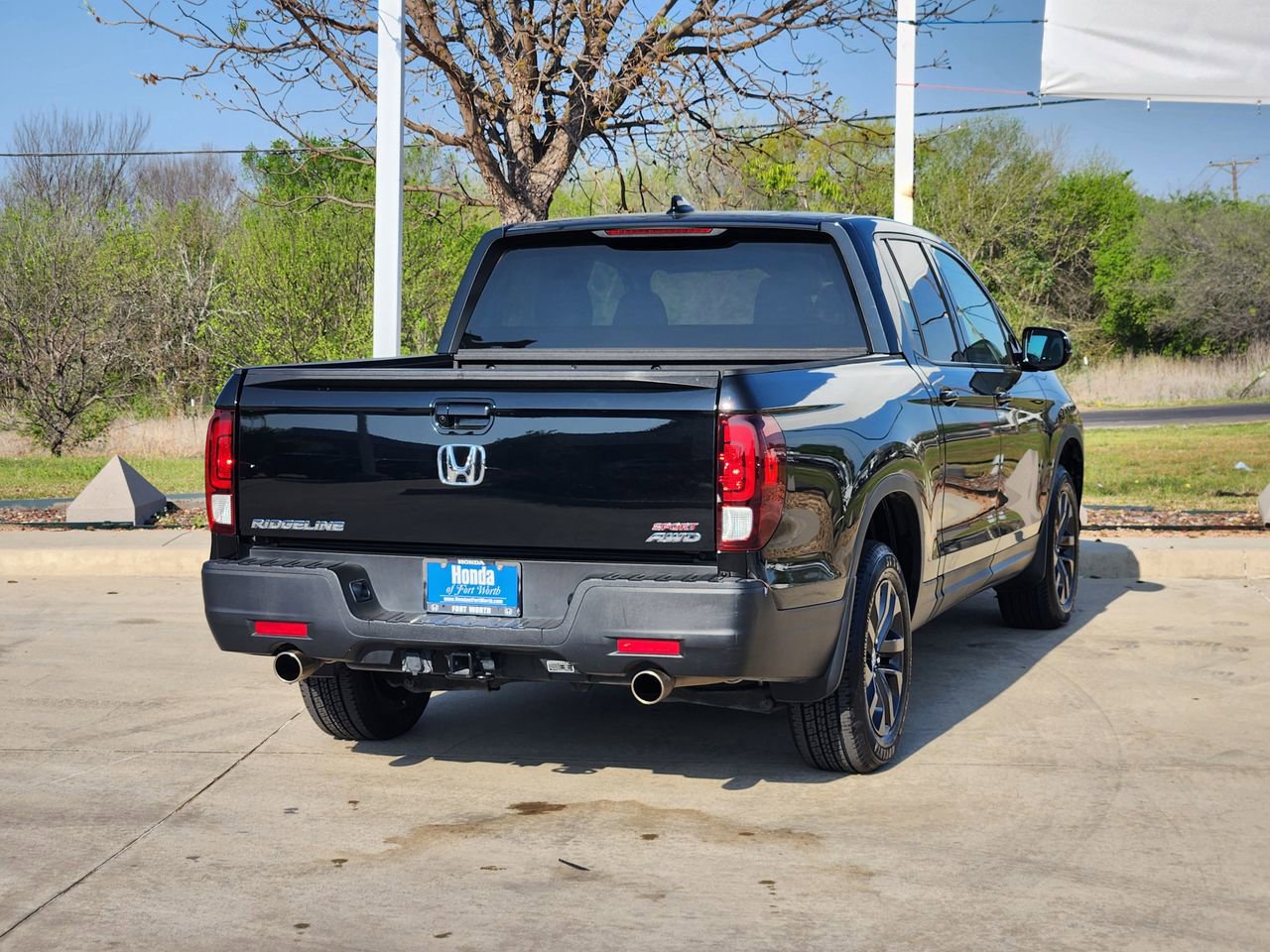 Certified 2023 Honda Ridgeline Sport image 5