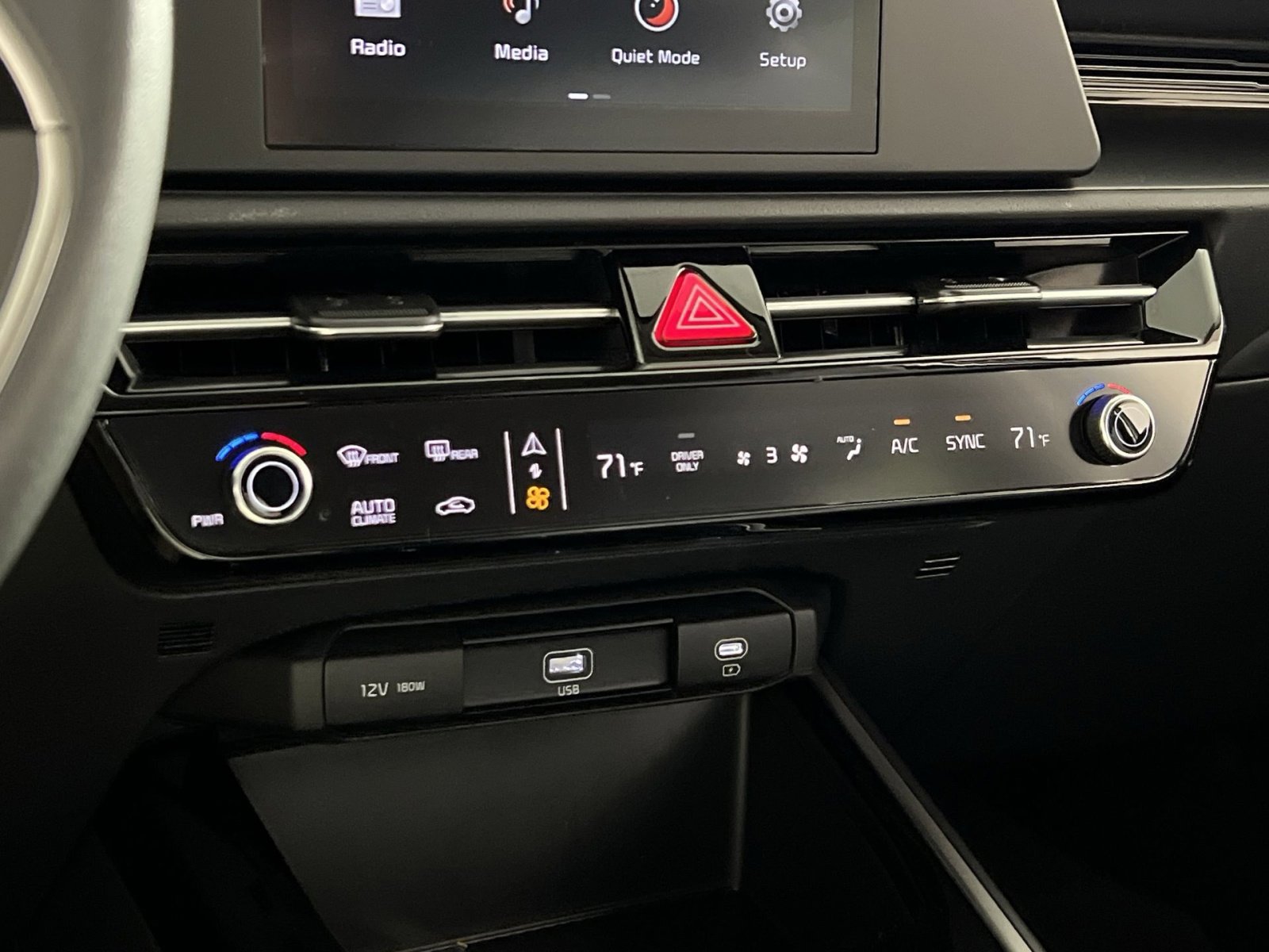 New 2026 Kia Niro LX image 19