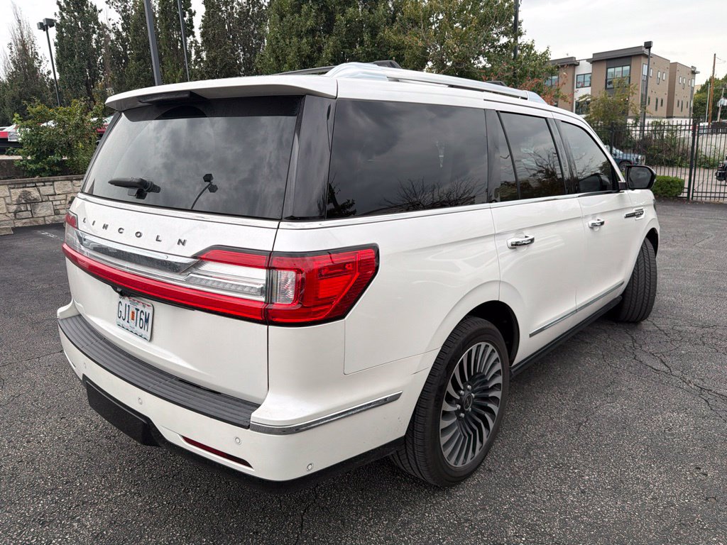 Used 2018 Lincoln Navigator Black Label w/ Cargo Package AWD/4WD image 6
