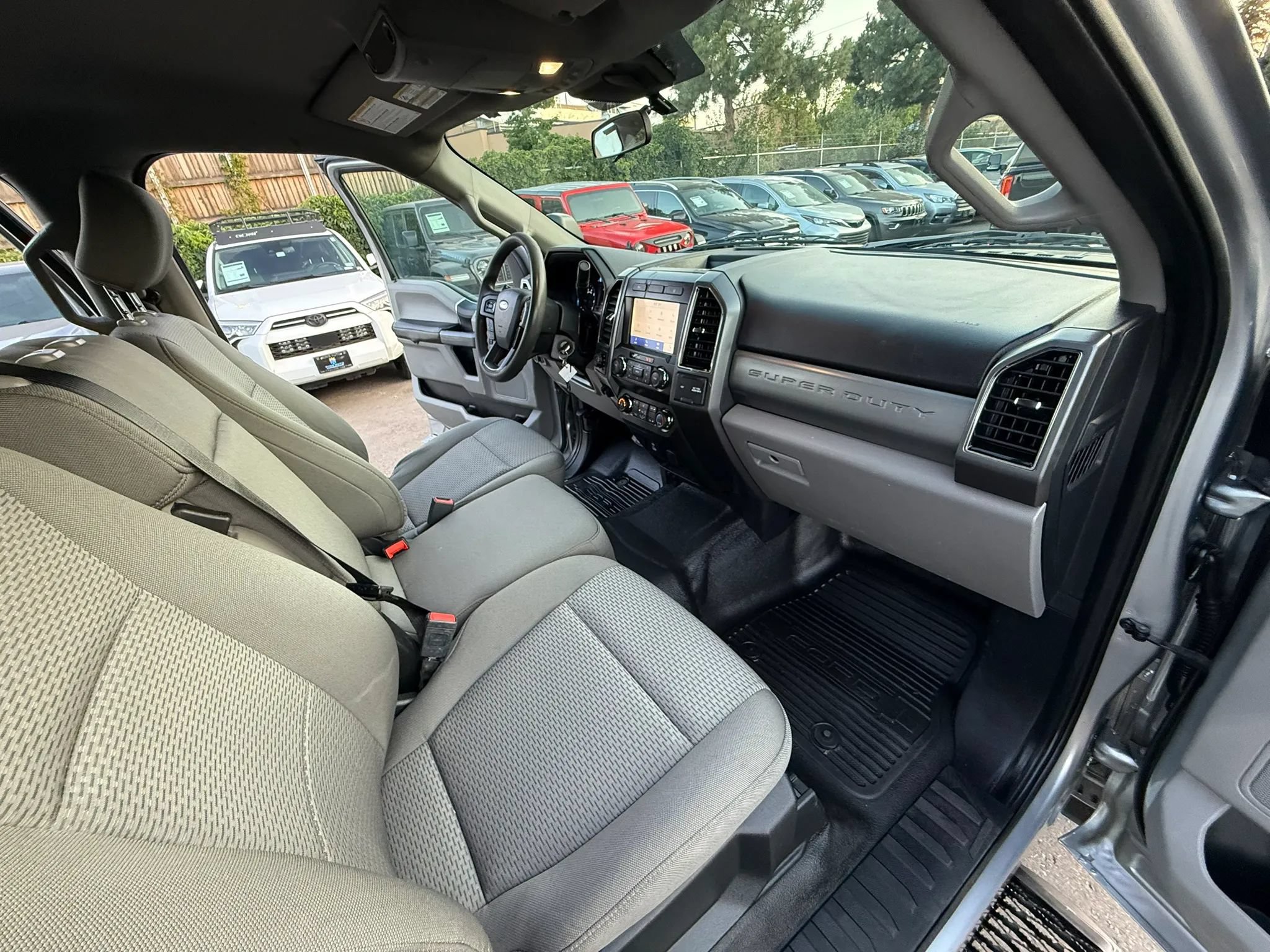 Used 2020 Ford F250 XLT AWD/4WD image 32