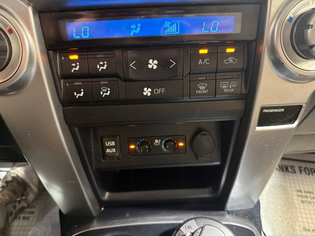 Used 2017 Toyota 4Runner Limited AWD/4WD image 31