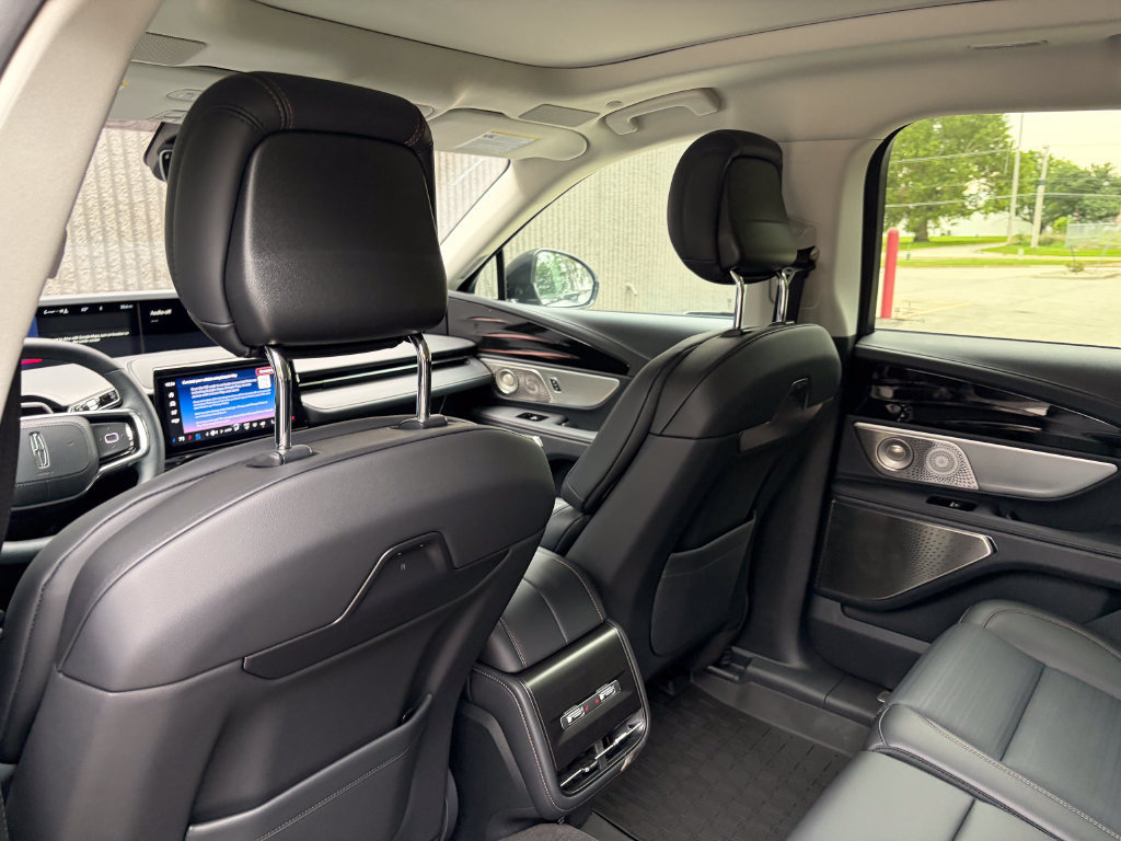 New 2026 Lincoln Nautilus Reserve AWD/4WD image 20