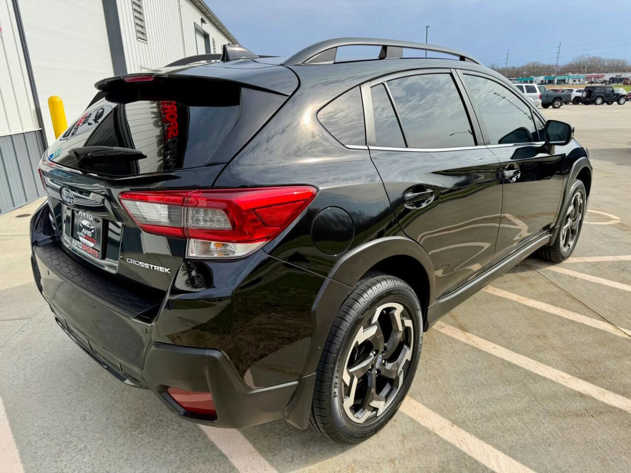 Used 2022 Subaru Crosstrek 2.5i Limited w/ Moonroof Package 2 image 8