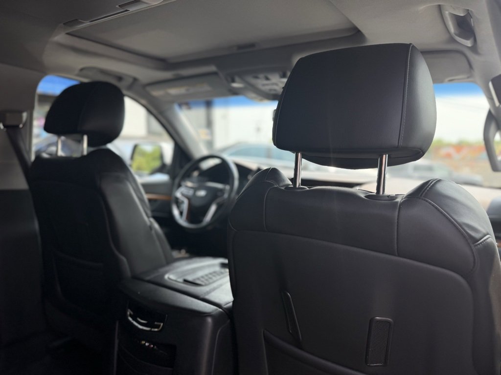 Used 2016 Cadillac Escalade Luxury image 17