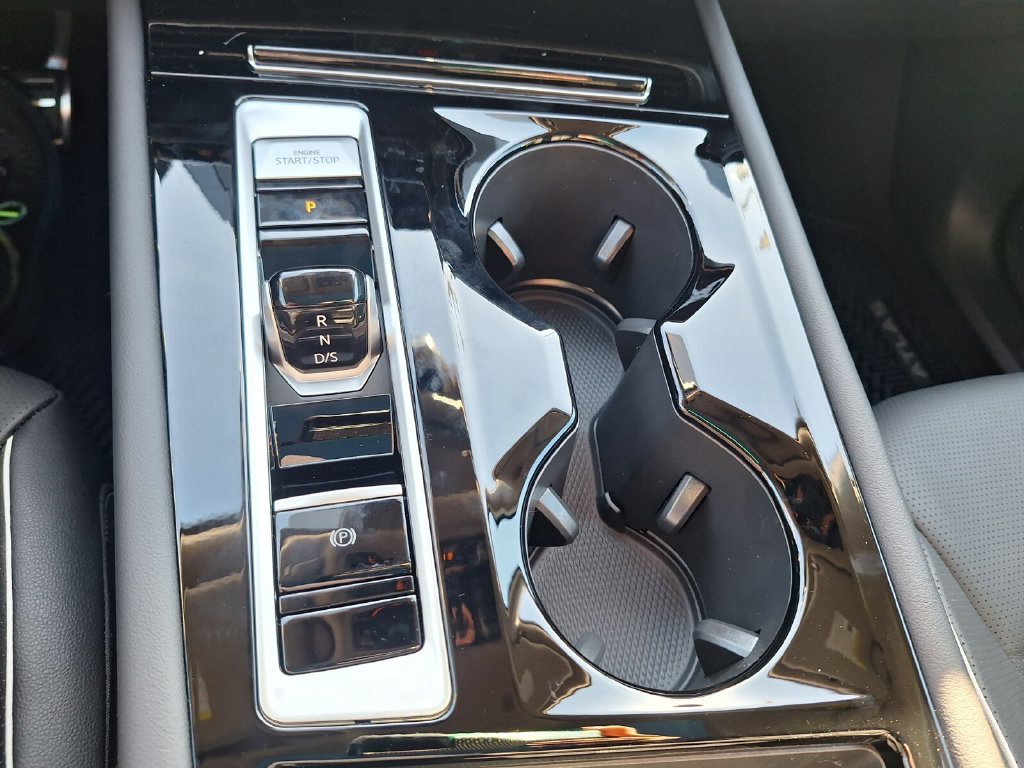 New 2026 Volkswagen Atlas SEL Premium R-Line AWD/4WD image 18