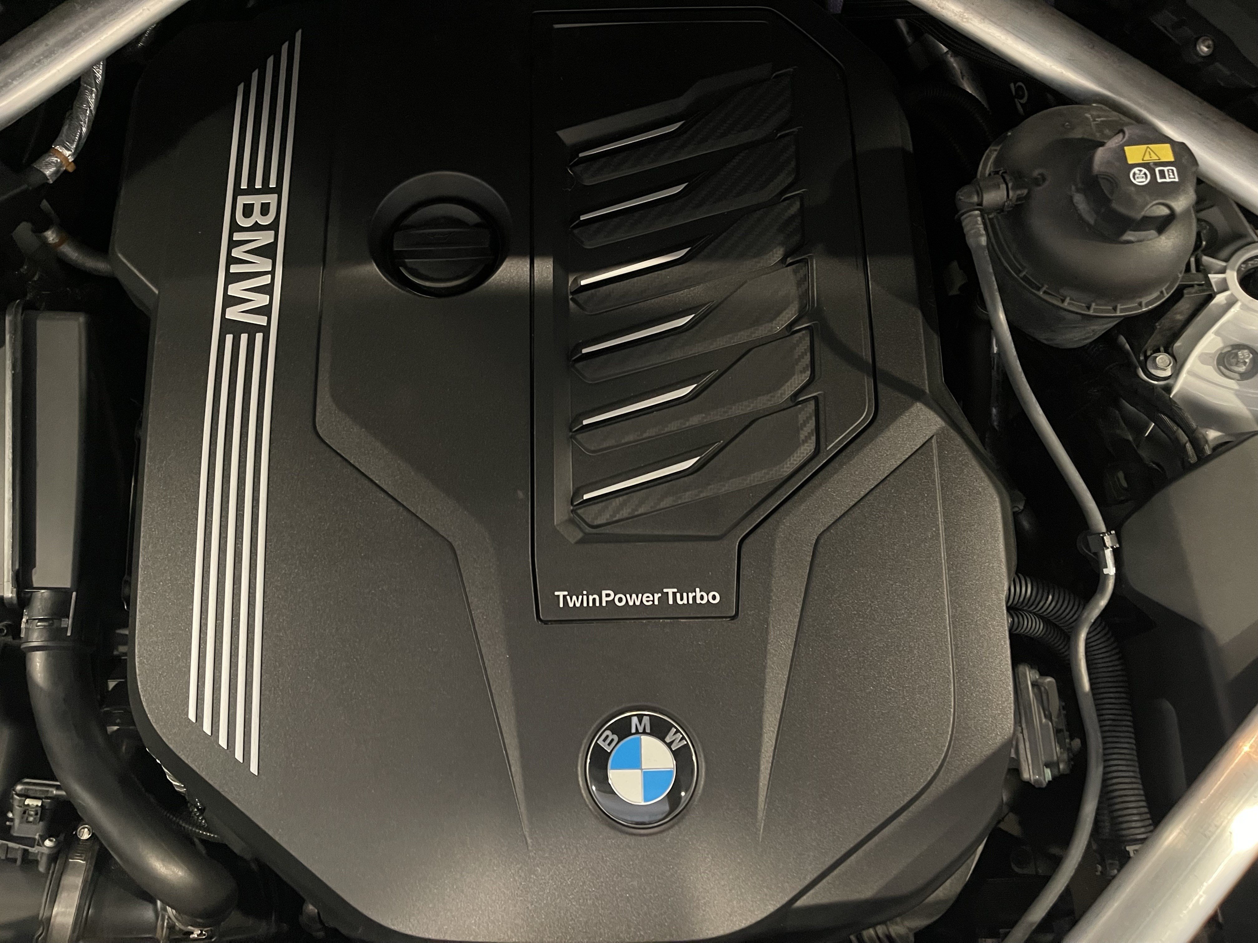 Used 2022 BMW X6 xDrive40i w/ Premium Package AWD/4WD image 26
