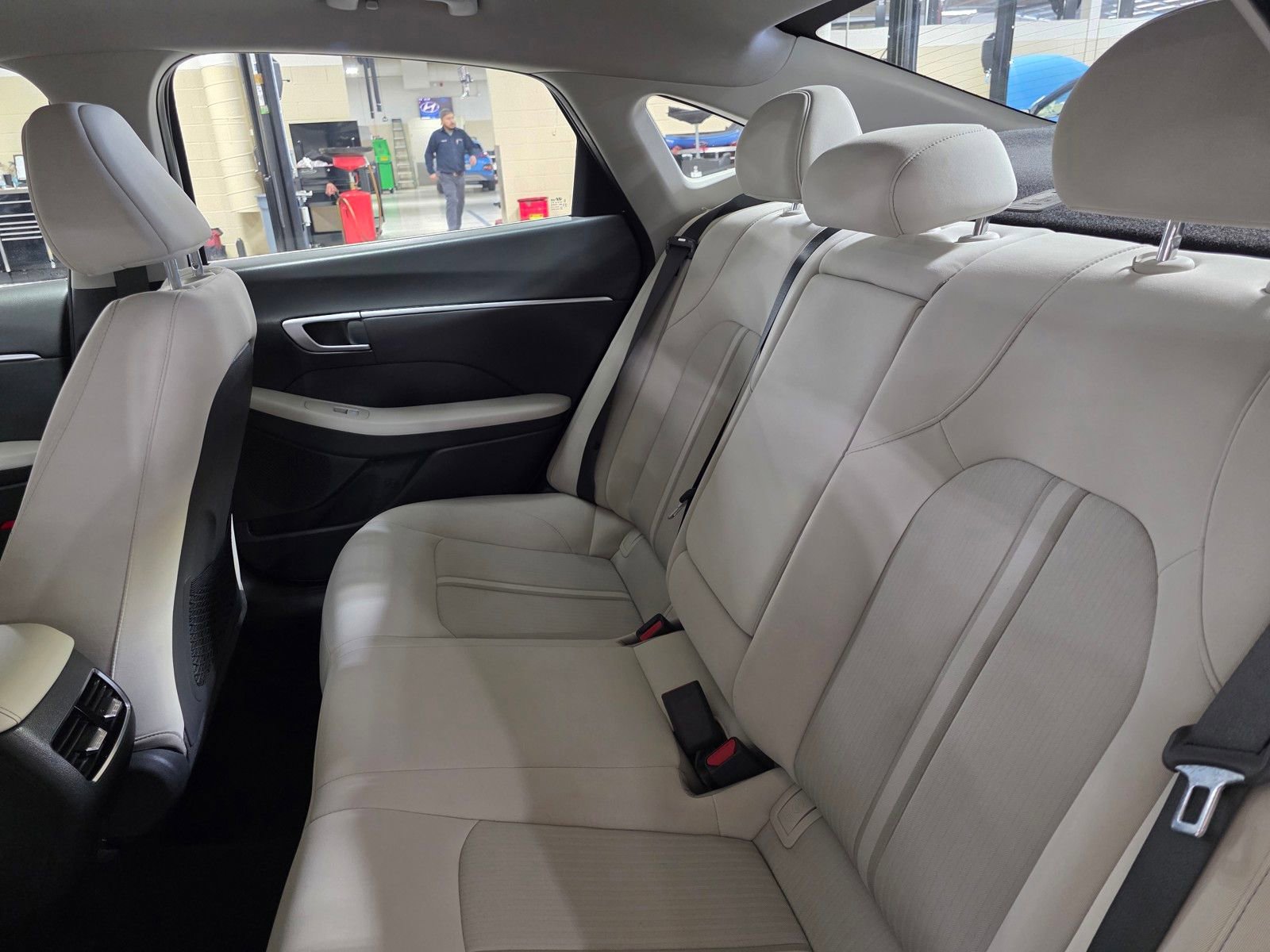 Certified 2025 Hyundai Sonata SEL FWD image 14