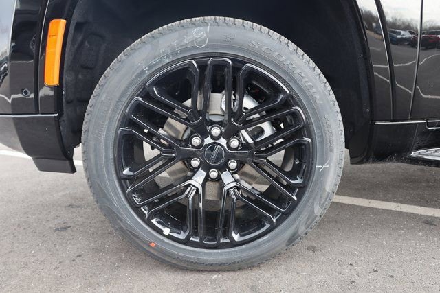 New 2025 Jeep Wagoneer Series II w/ Convenience Group I image 10