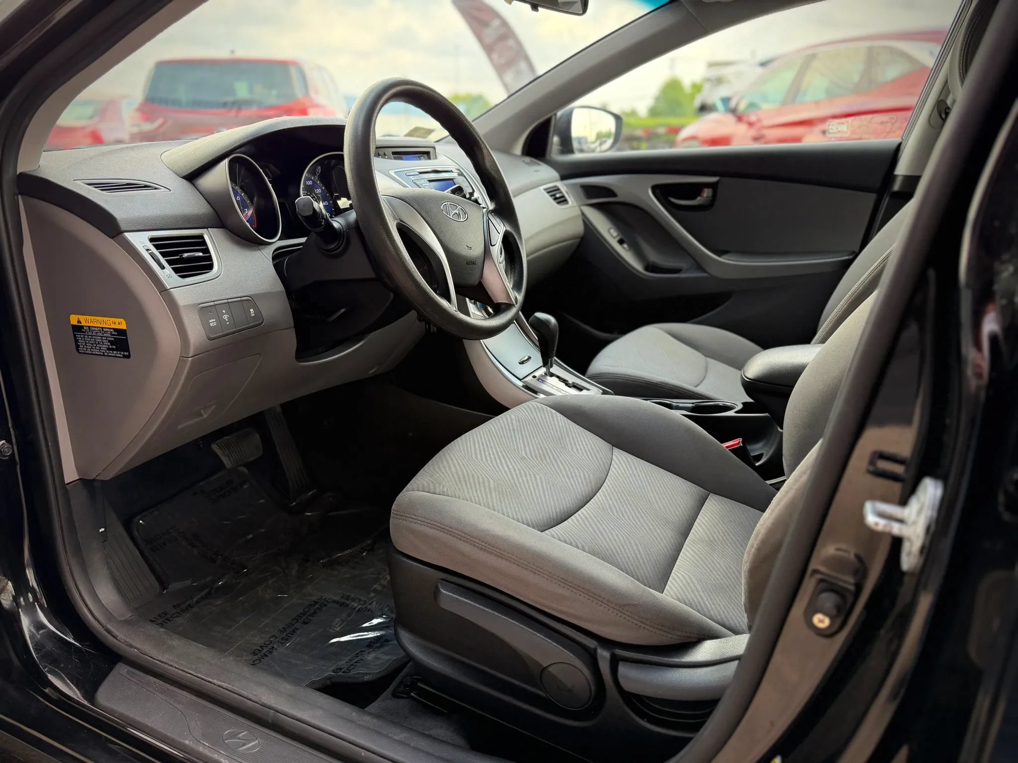 Used 2013 Hyundai Elantra GLS FWD image 7