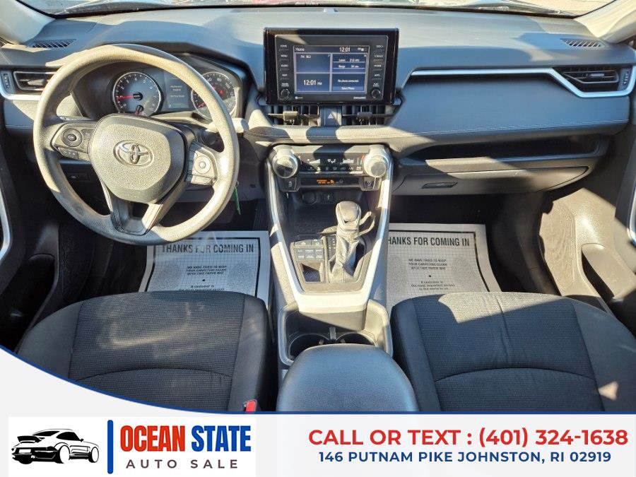 Used 2022 Toyota RAV4 LE image 15