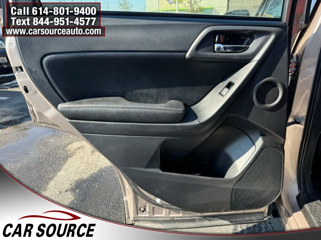 Used 2015 Subaru Forester 2.5i Touring w/ Eyesight & Navigation System image 27