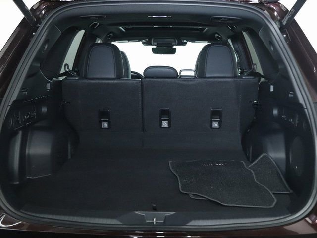 Used 2026 Subaru Forester Limited image 31