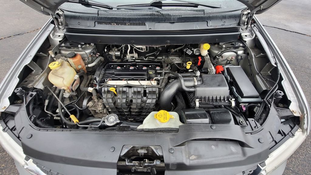 Used 2016 Dodge Journey SE w/ Flexible Seating Group image 17