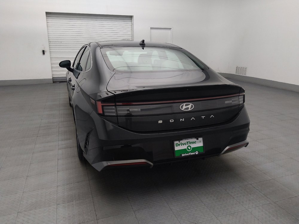 Used 2025 Hyundai Sonata SEL FWD image 6