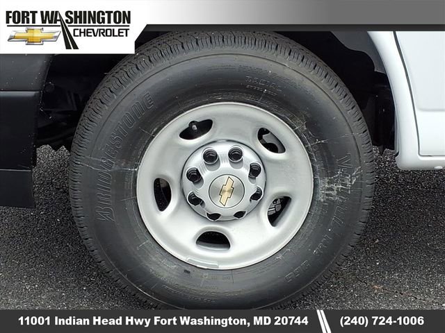 New 2025 Chevrolet Express 2500 image 8