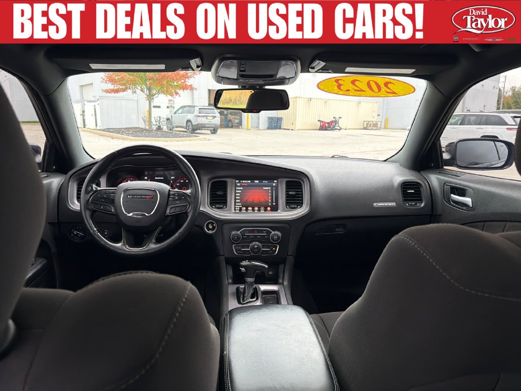 Used 2023 Dodge Charger SXT w/ Blacktop Package AWD/4WD image 23