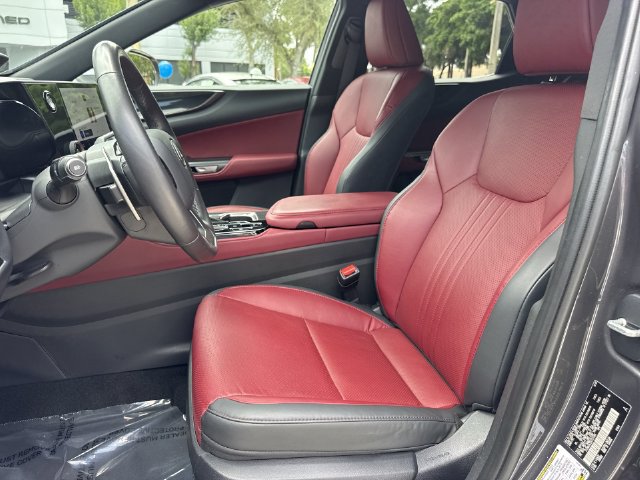 Certified 2025 Lexus NX 250 FWD w/ Accessory Package (K3) image 11