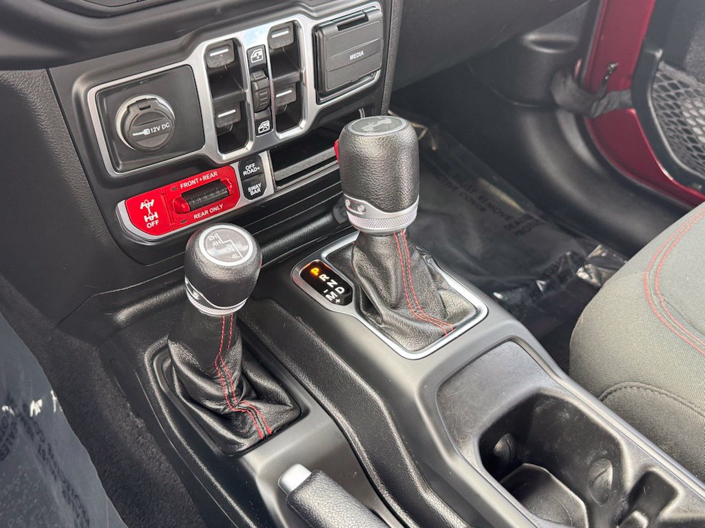 Used 2021 Jeep Wrangler Unlimited Rubicon AWD/4WD image 16