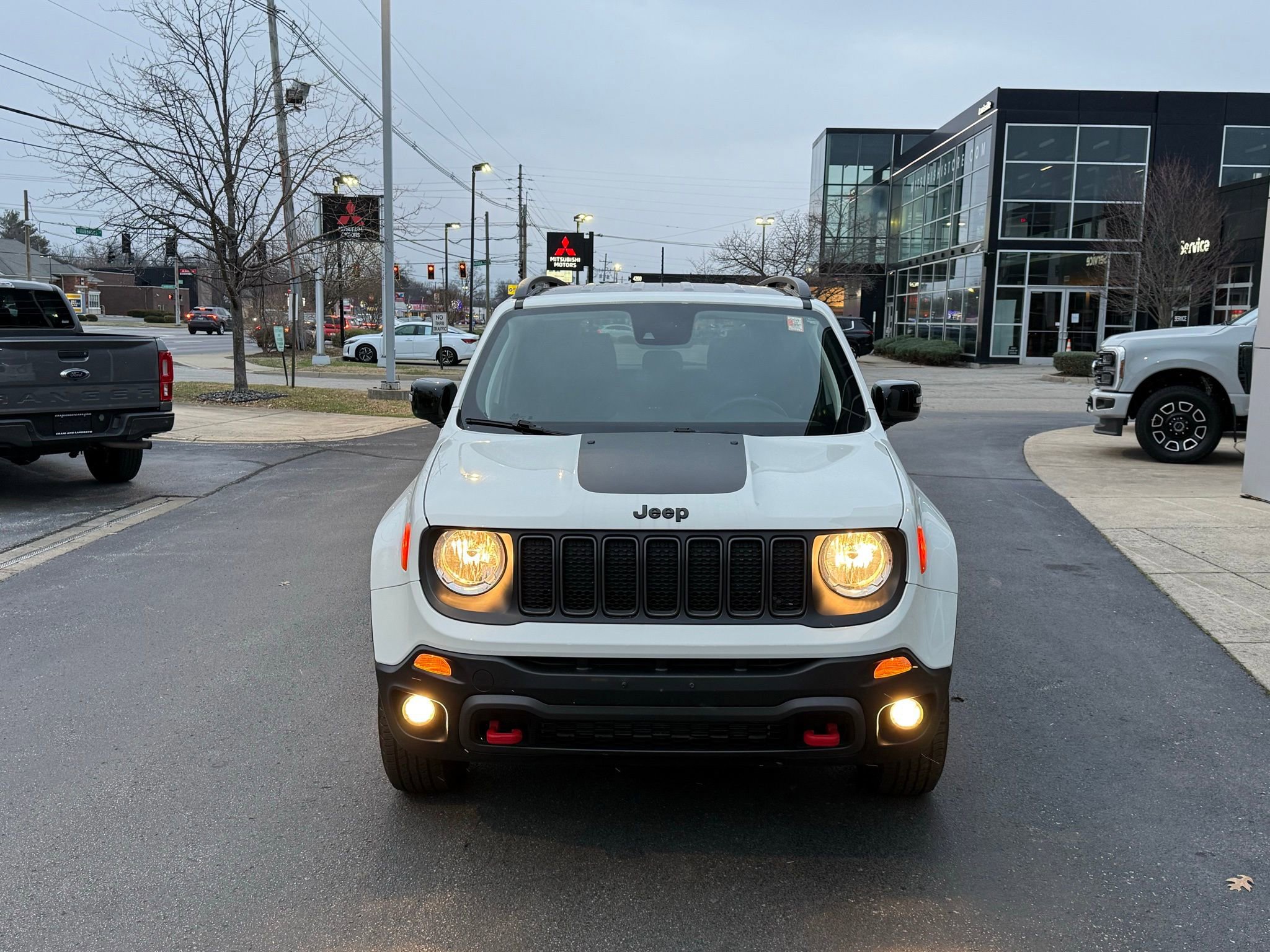 Used 2023 Jeep Renegade Trailhawk image 6