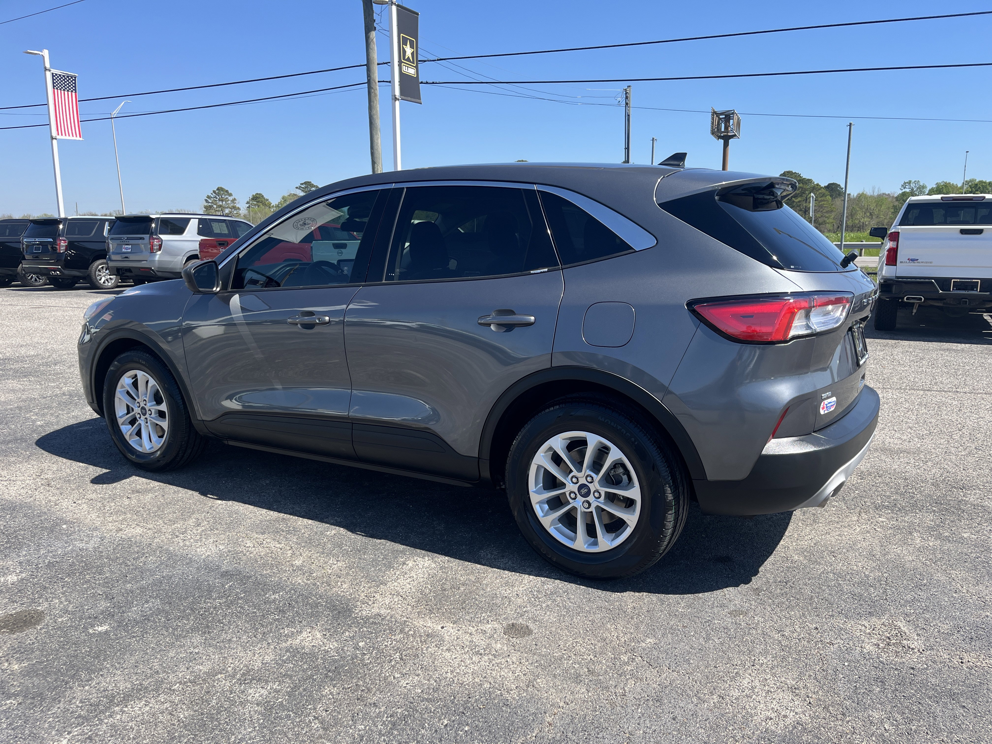 Used 2022 Ford Escape SE w/ Convenience Package image 6